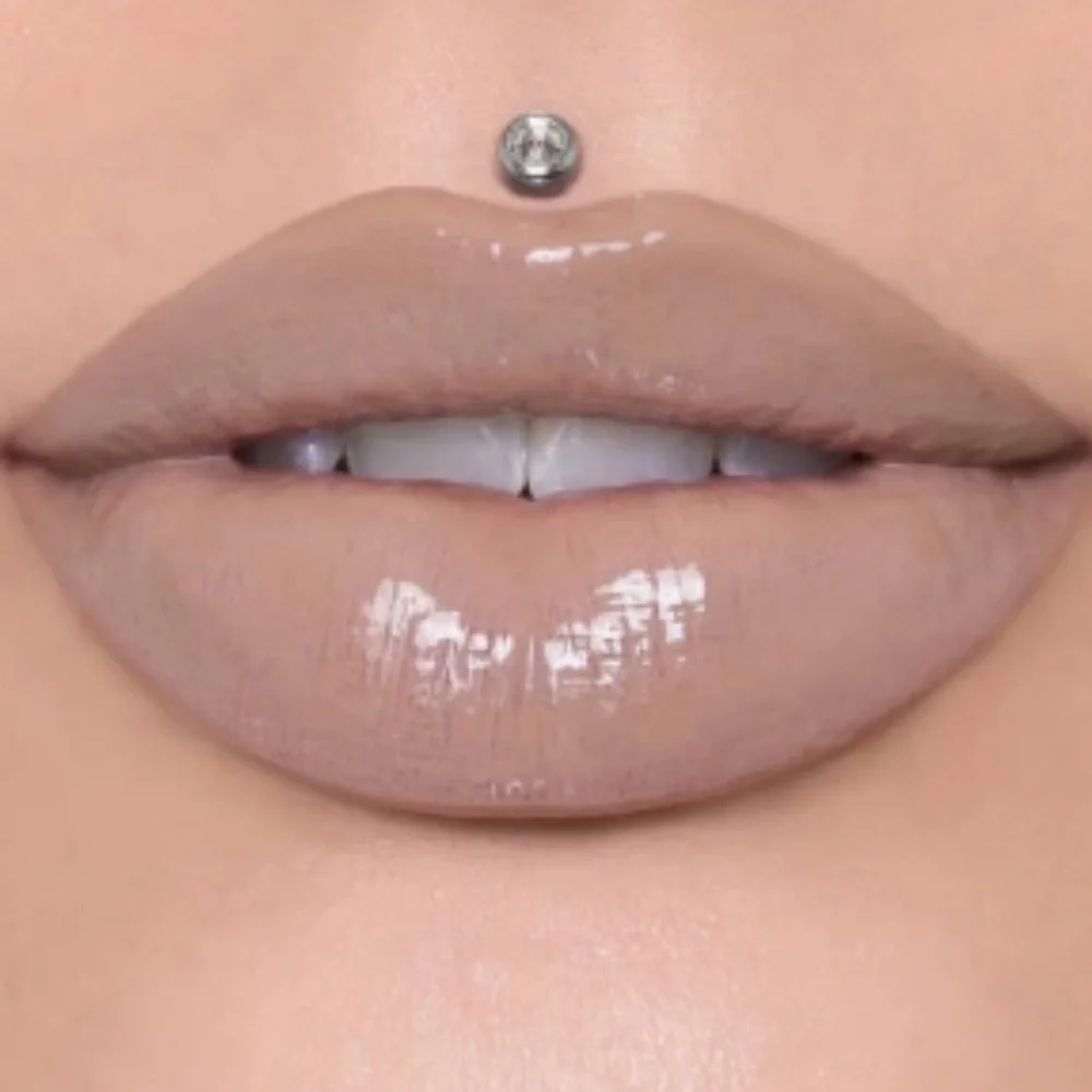Brand New JEFFREE STAR THE GLOSS SILK ROPE Full Size Lip Gloss Pigmented Neutral